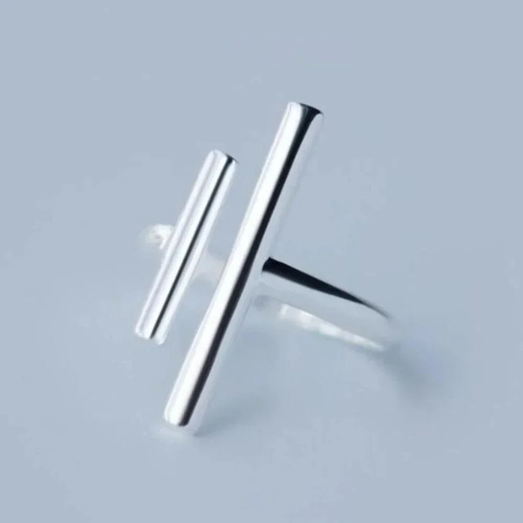 925 Sterling Silver Minimalist Bar Ring - Picture 1 of 5